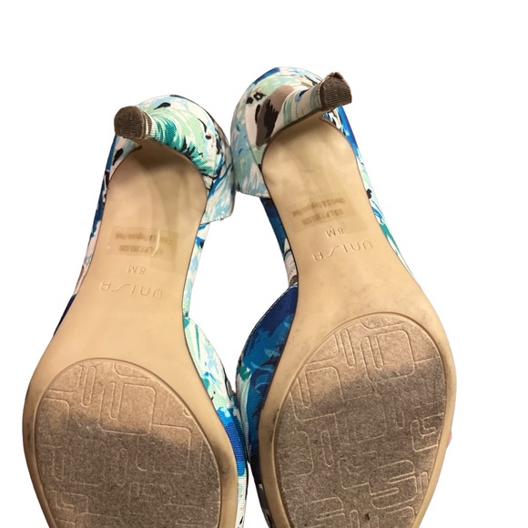 Unisa floral heels. Size 8. Very comfortable. Great accent piece to any outfit! - Picture 5 of 5
